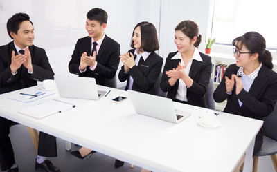 家政服务接待礼仪中的沟通艺术 以北京席朗口才培训的实践为例